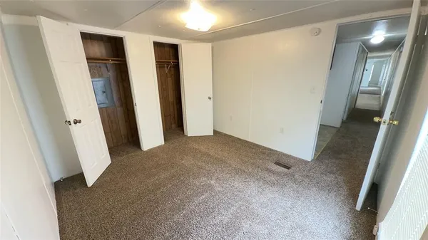 $925 | 27 Blue Star Drive, Unit 27, Keene, TX 76059