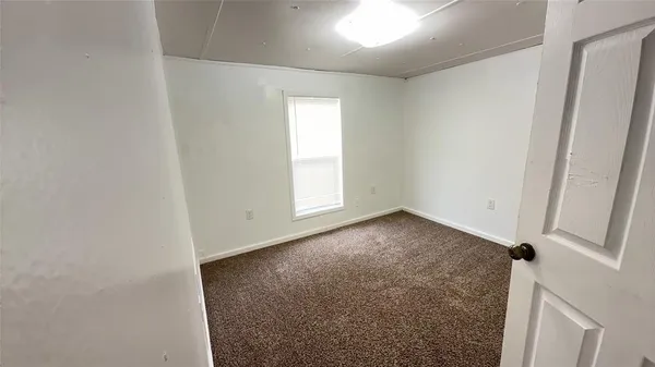 $925 | 27 Blue Star Drive, Unit 27, Keene, TX 76059