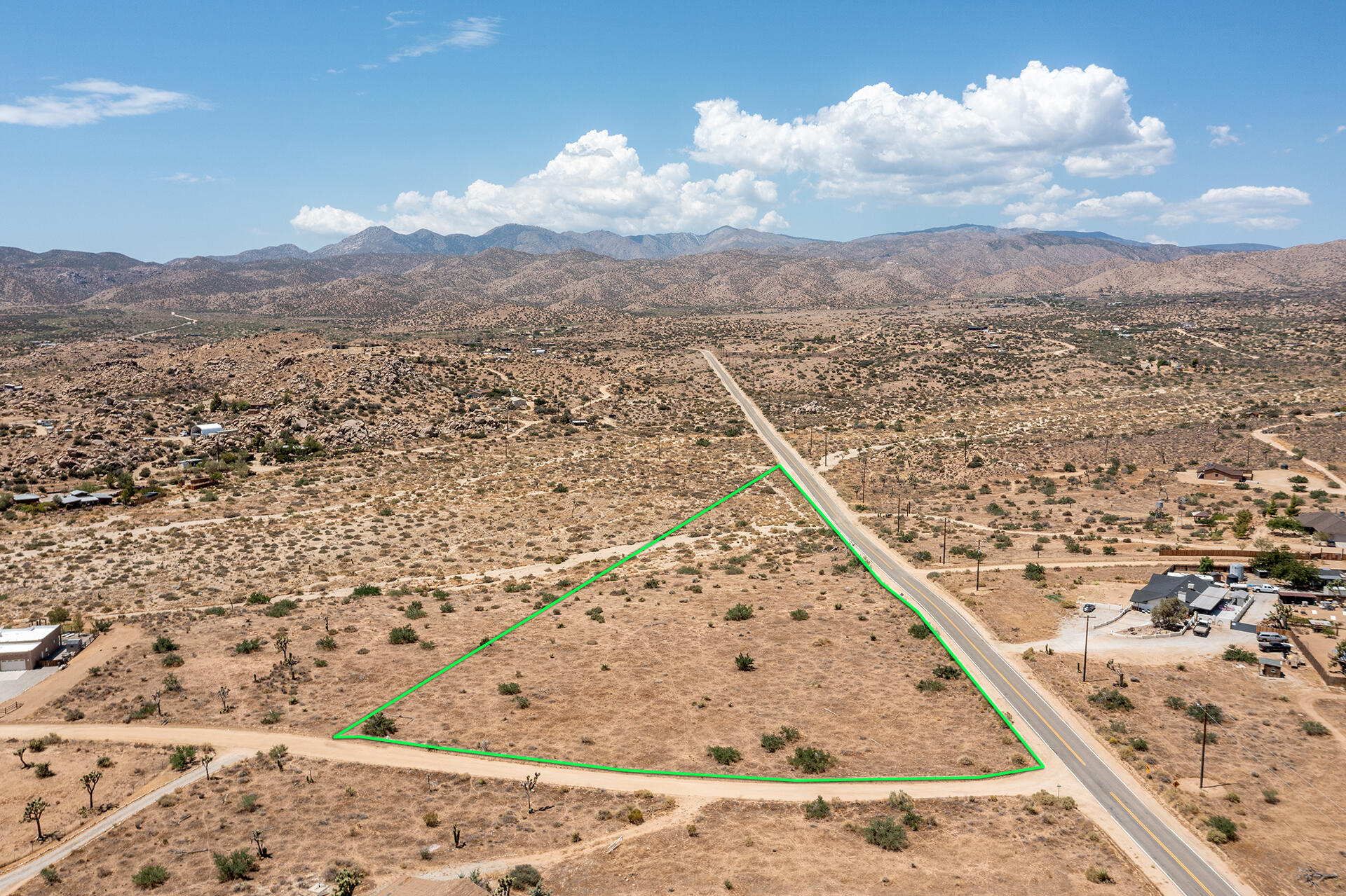 201 Pipes Canyon Road Pioneertown, CA 92268 - Photo 20 of 21 DJI_0272