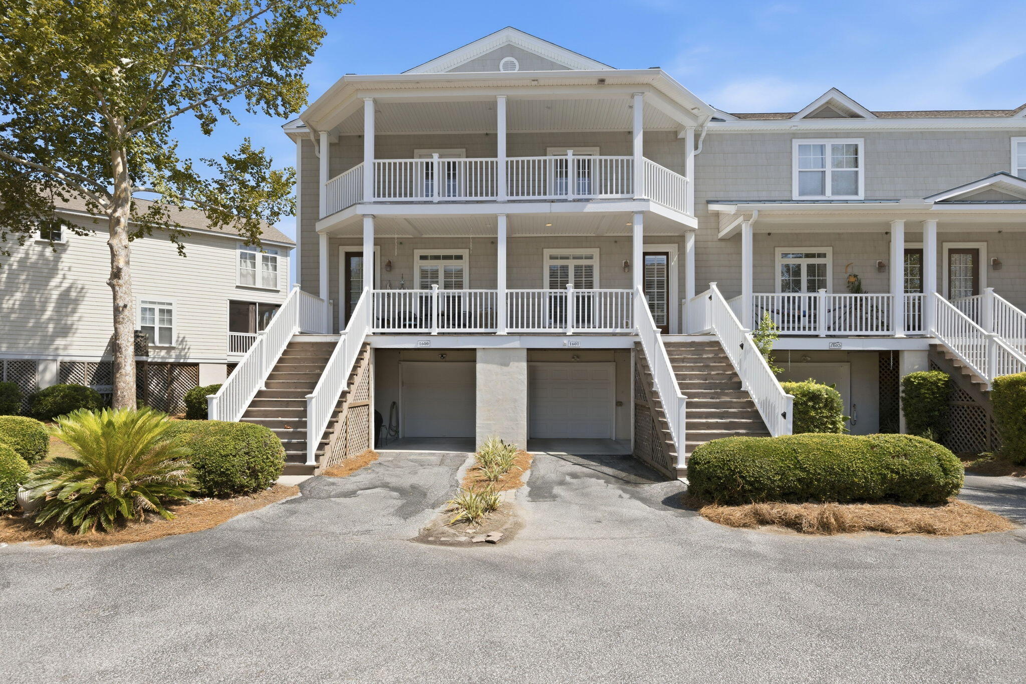 1601 Hopeman Lane Mount Pleasant, SC 29466 - Photo 1 of 43 1-web-or-mls-470A8337