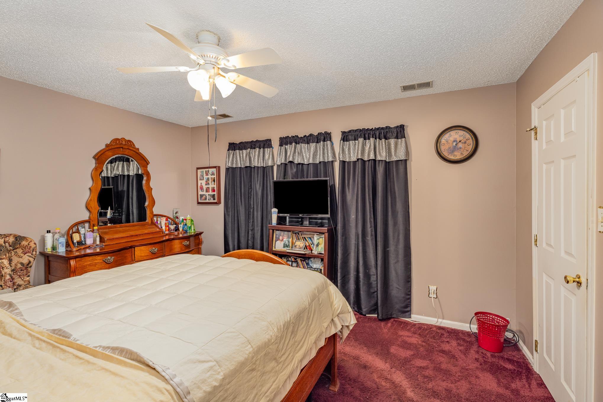 304 Furr Road Piedmont, SC 29673 - Photo 15 of 30