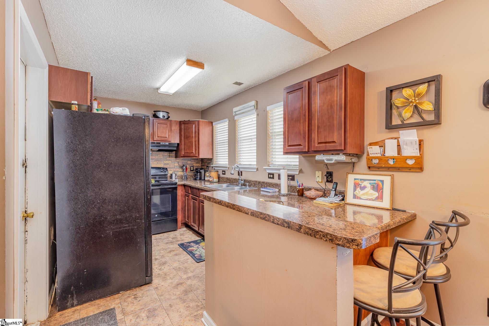 304 Furr Road Piedmont, SC 29673 - Photo 9 of 30