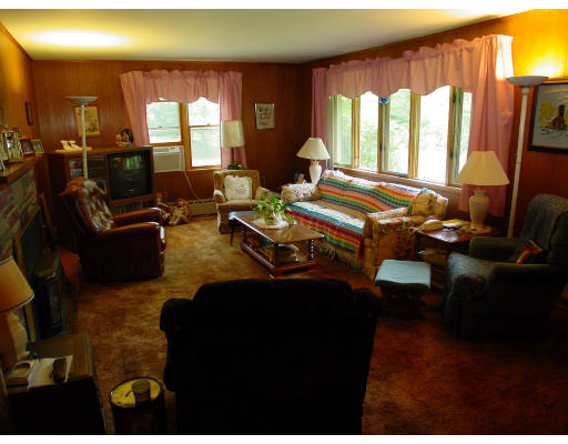 366 Still River Road Bolton, MA 01740 - Photo 5 of 7 Gallery Image 5