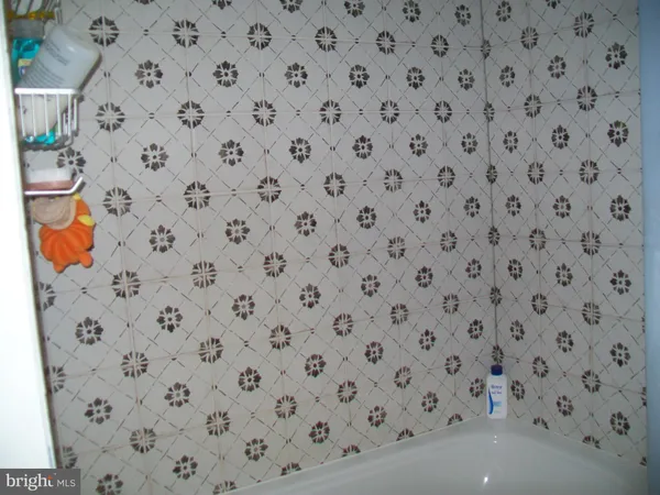 $660,000 | 5621 Kiser Gap Road, Upper Tract, WV 26866