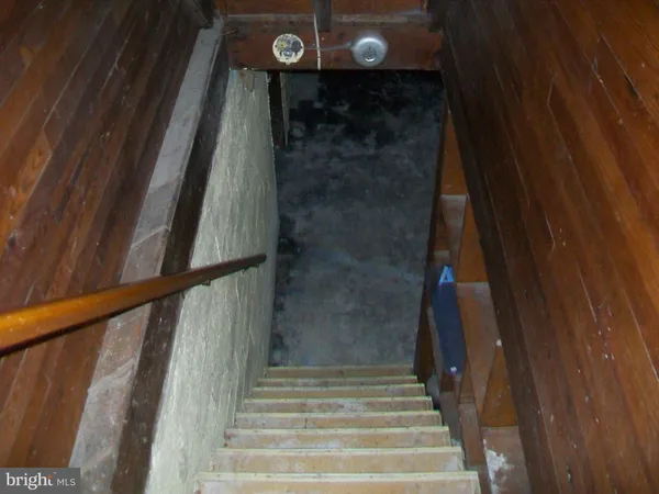 $660,000 | 5621 Kiser Gap Road, Upper Tract, WV 26866