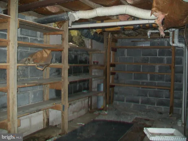 $660,000 | 5621 Kiser Gap Road, Upper Tract, WV 26866