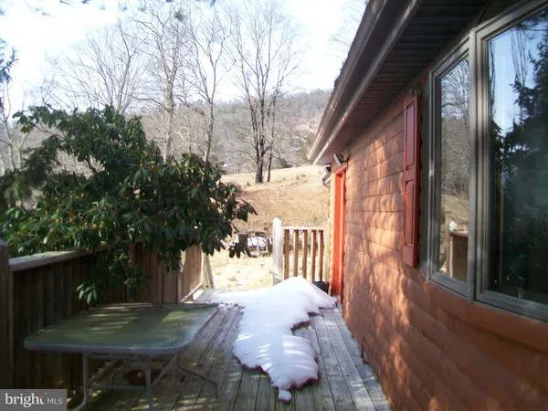 $660,000 | 5621 Kiser Gap Road, Upper Tract, WV 26866