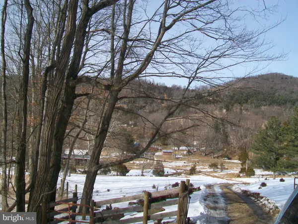 $660,000 | 5621 Kiser Gap Road, Upper Tract, WV 26866