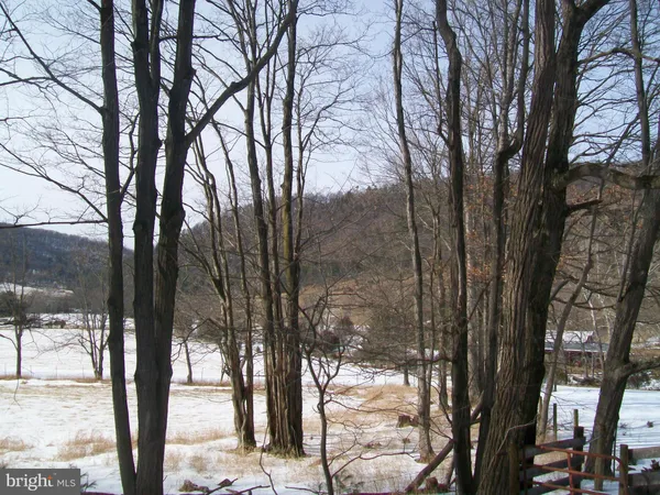 $660,000 | 5621 Kiser Gap Road, Upper Tract, WV 26866