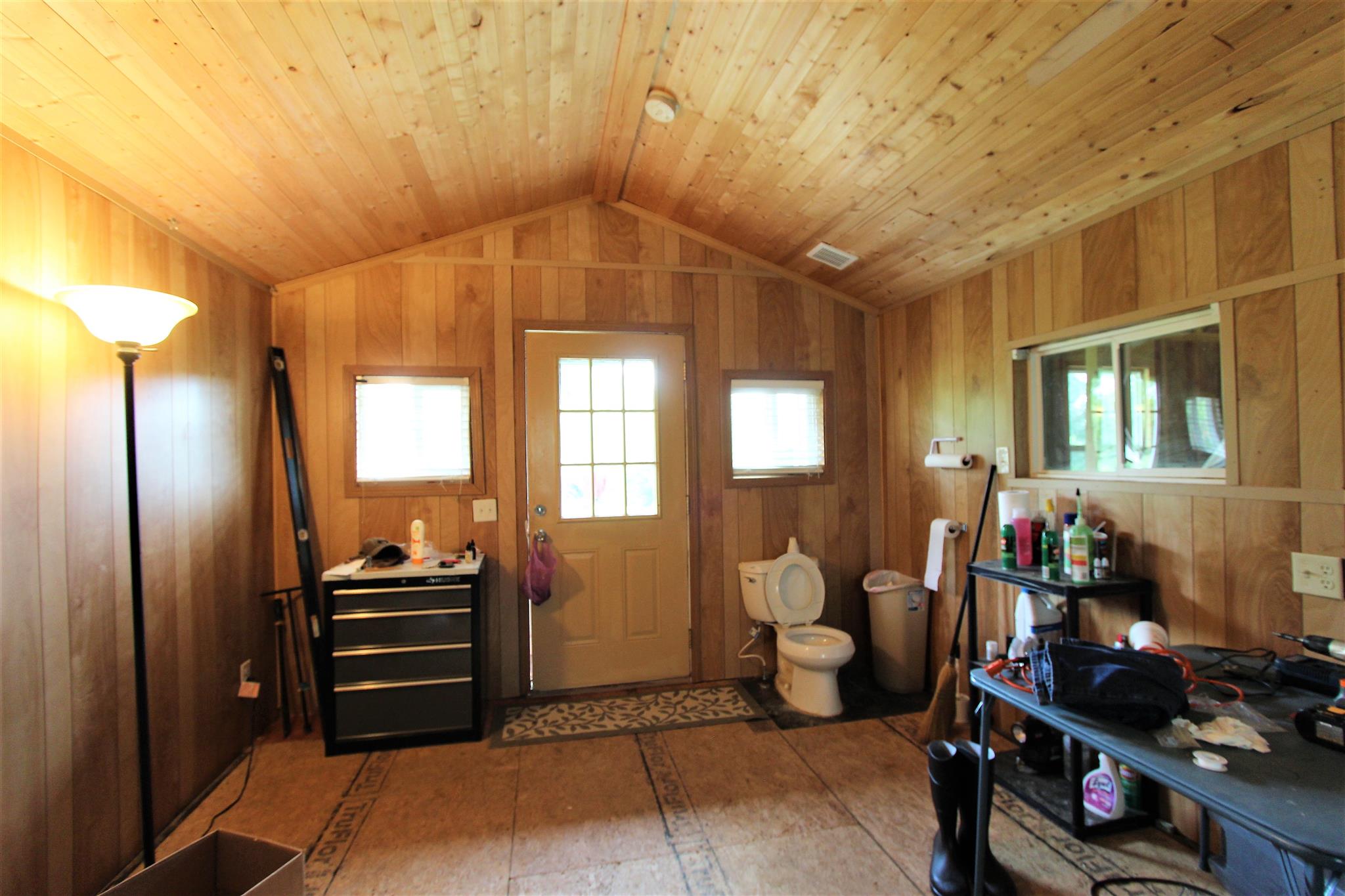 1073 Speck Road Lebanon, TN 37087 - Photo 9 of 20 a room with lots of chairs and a chandelier