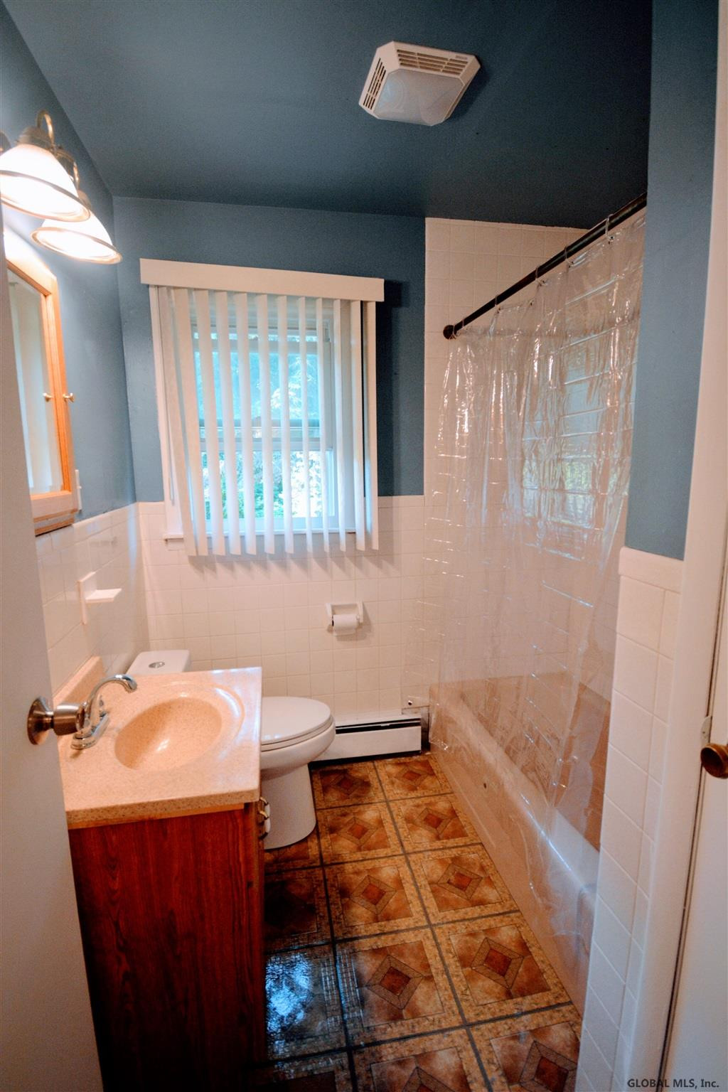 423 Krumkill Road Albany, NY 12203 - Photo 29 of 41 Photo 29