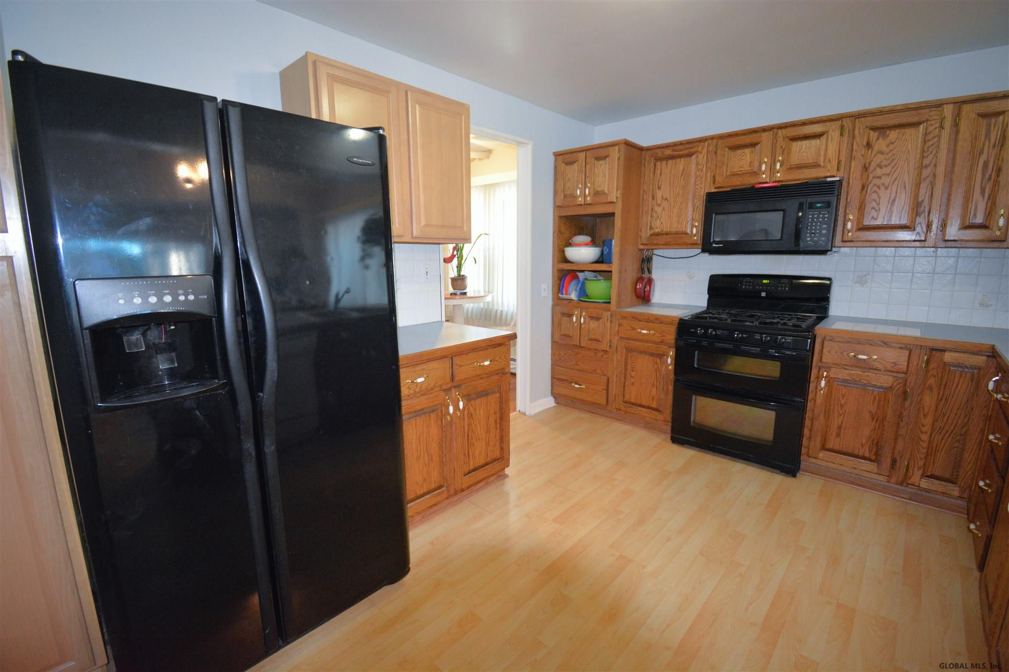 423 Krumkill Road Albany, NY 12203 - Photo 10 of 41 Photo 10
