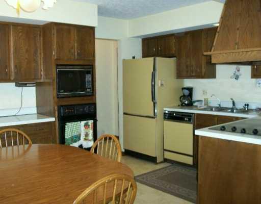 7220 Collins Road Jamestown, PA 16134 - Photo 5 of 6 Kitchen.
