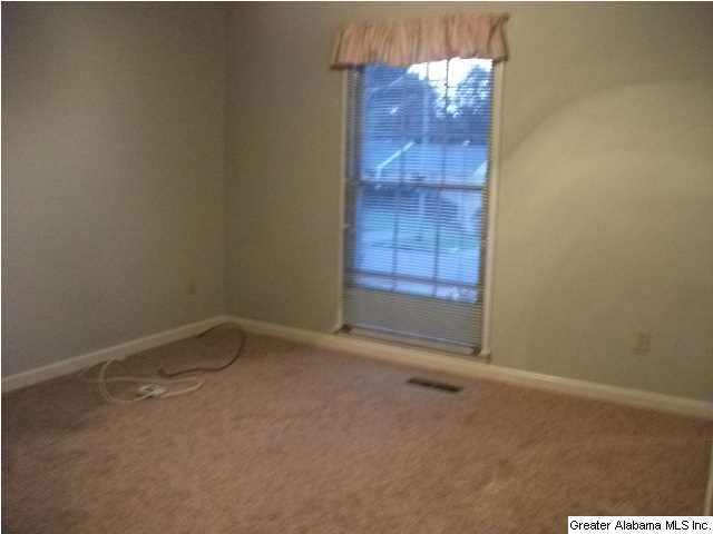 313 39th Avenue Northeast Birmingham, AL 35215 - Photo 13 of 23