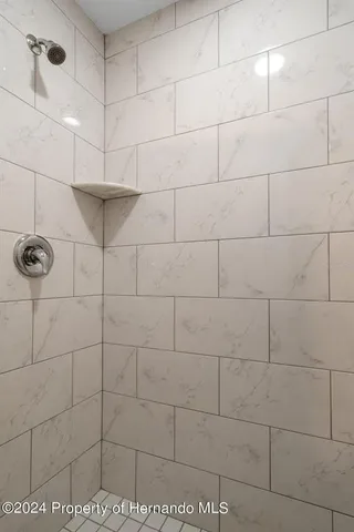 a view of utility room with washer and dryer