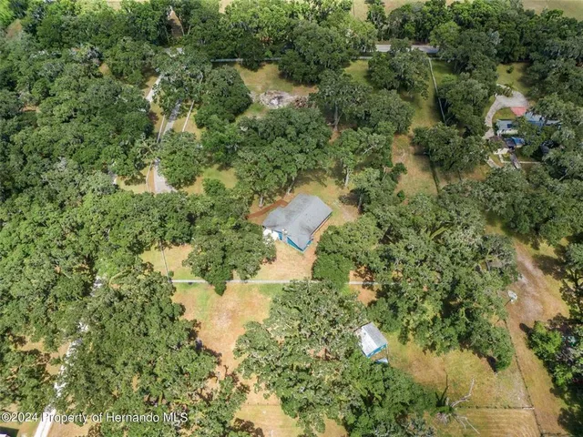 $2,500 | 7001 Griffin Road, Brooksville, FL 34601