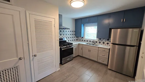 $1,285 | 237 Senisa Drive, Unit A, San Antonio, TX 78228