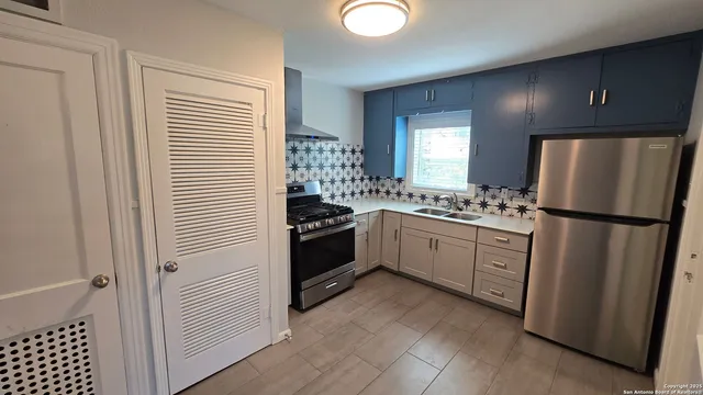 $1,395 | 237 Senisa Drive, Unit A, San Antonio, TX 78228