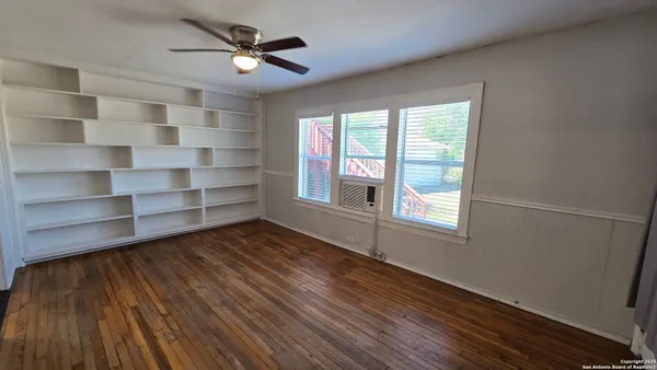 $1,285 | 237 Senisa Drive, Unit A, San Antonio, TX 78228