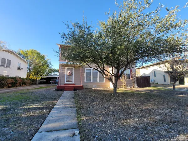 $1,285 | 237 Senisa Drive, Unit A, San Antonio, TX 78228