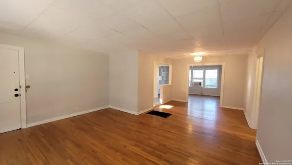 $1,285 | 237 Senisa Drive, Unit A, San Antonio, TX 78228