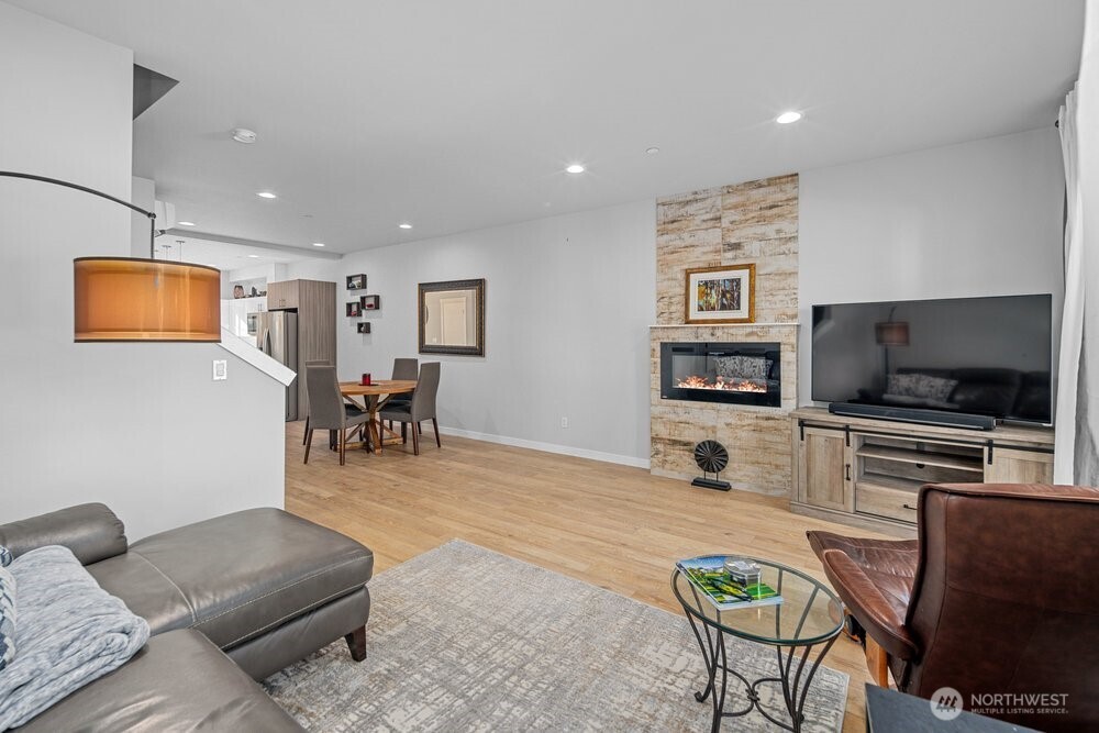 7628 222nd Street Southwest, Unit A4 Edmonds, WA 98026 - Photo 12 of 27