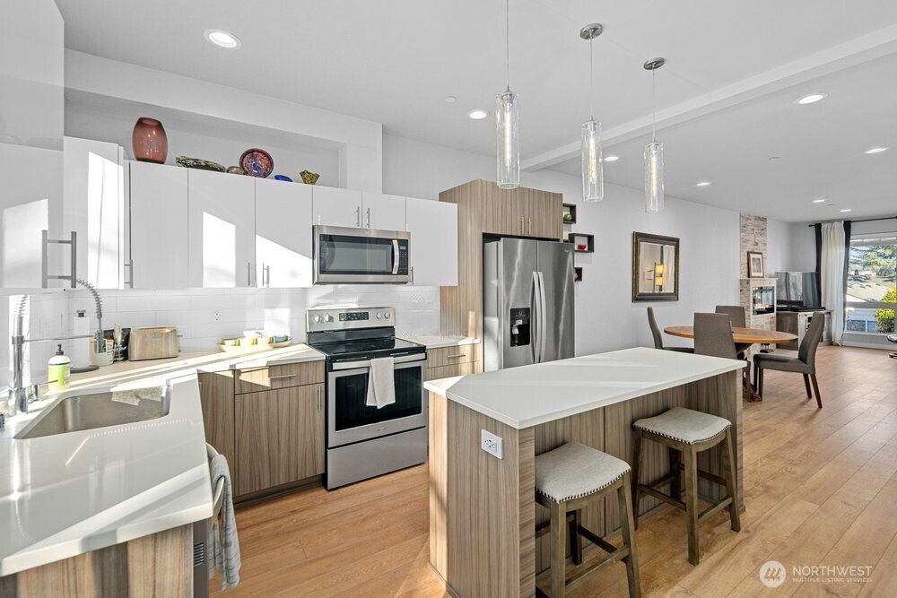 7628 222nd Street Southwest, Unit A4 Edmonds, WA 98026 - Photo 4 of 27