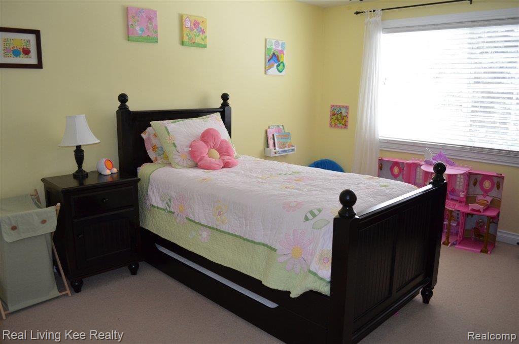 108 Old Perch Road Rochester, MI 48309 - Photo 7 of 15 bedroom 2.jpg