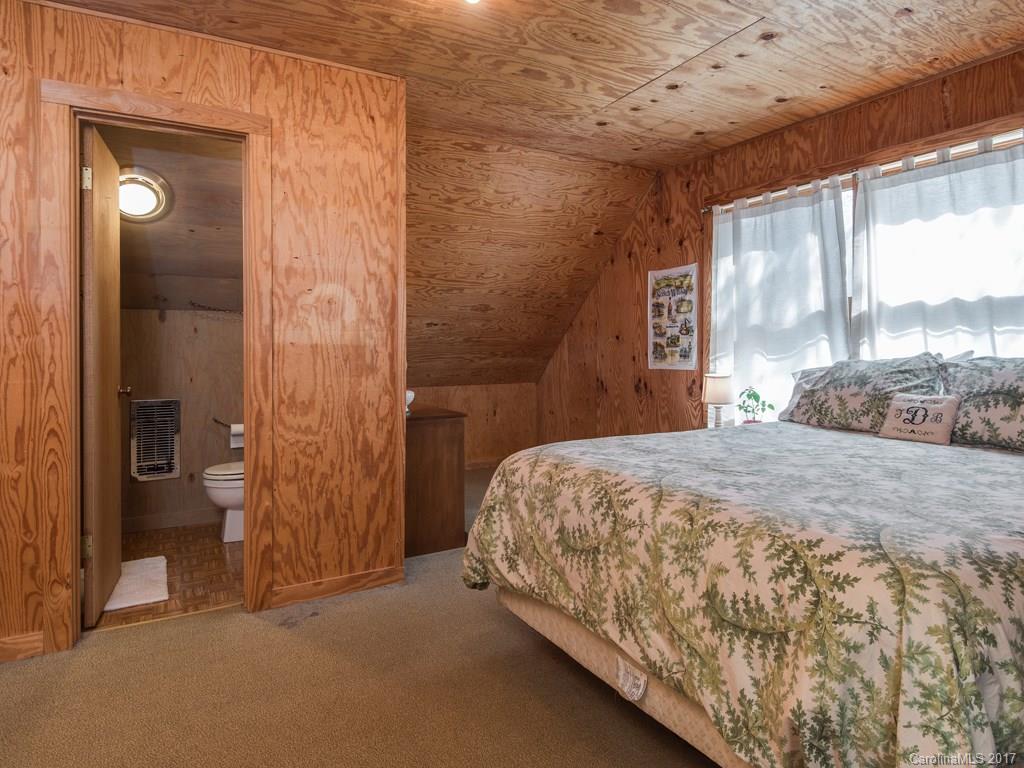 11 Maple Road Arden, NC 28704 - Photo 17 of 24 Gallery Image 17