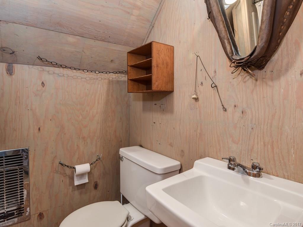 11 Maple Road Arden, NC 28704 - Photo 18 of 24 Gallery Image 18