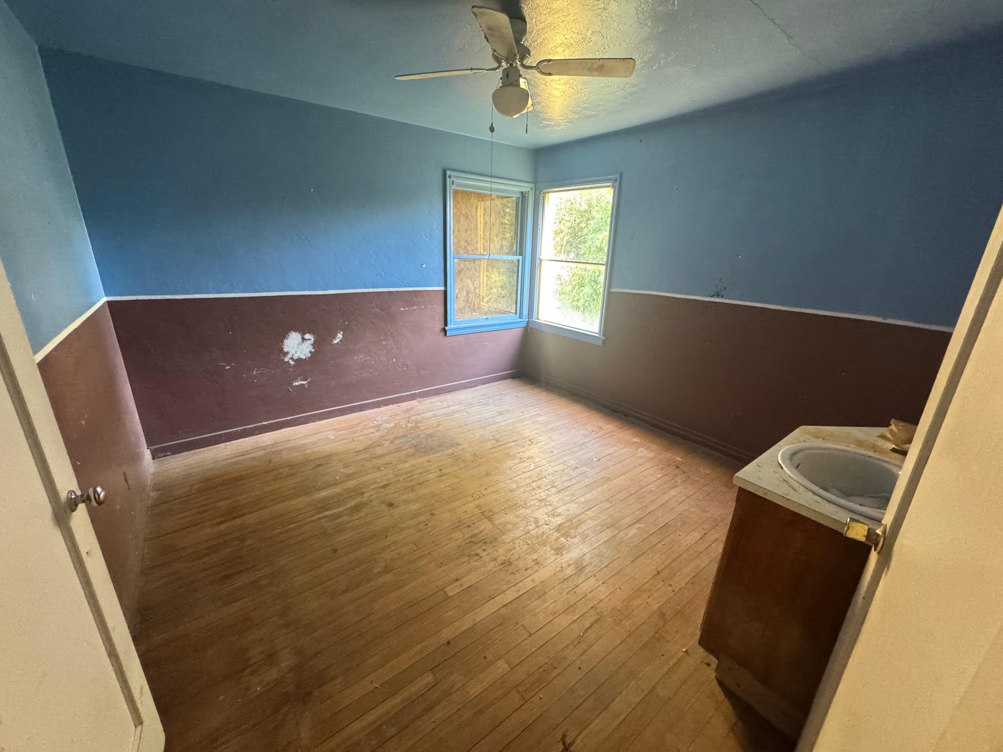 5211 East Bonnyview Road Redding, CA 96001 - Photo 6 of 19 unnamed (34)