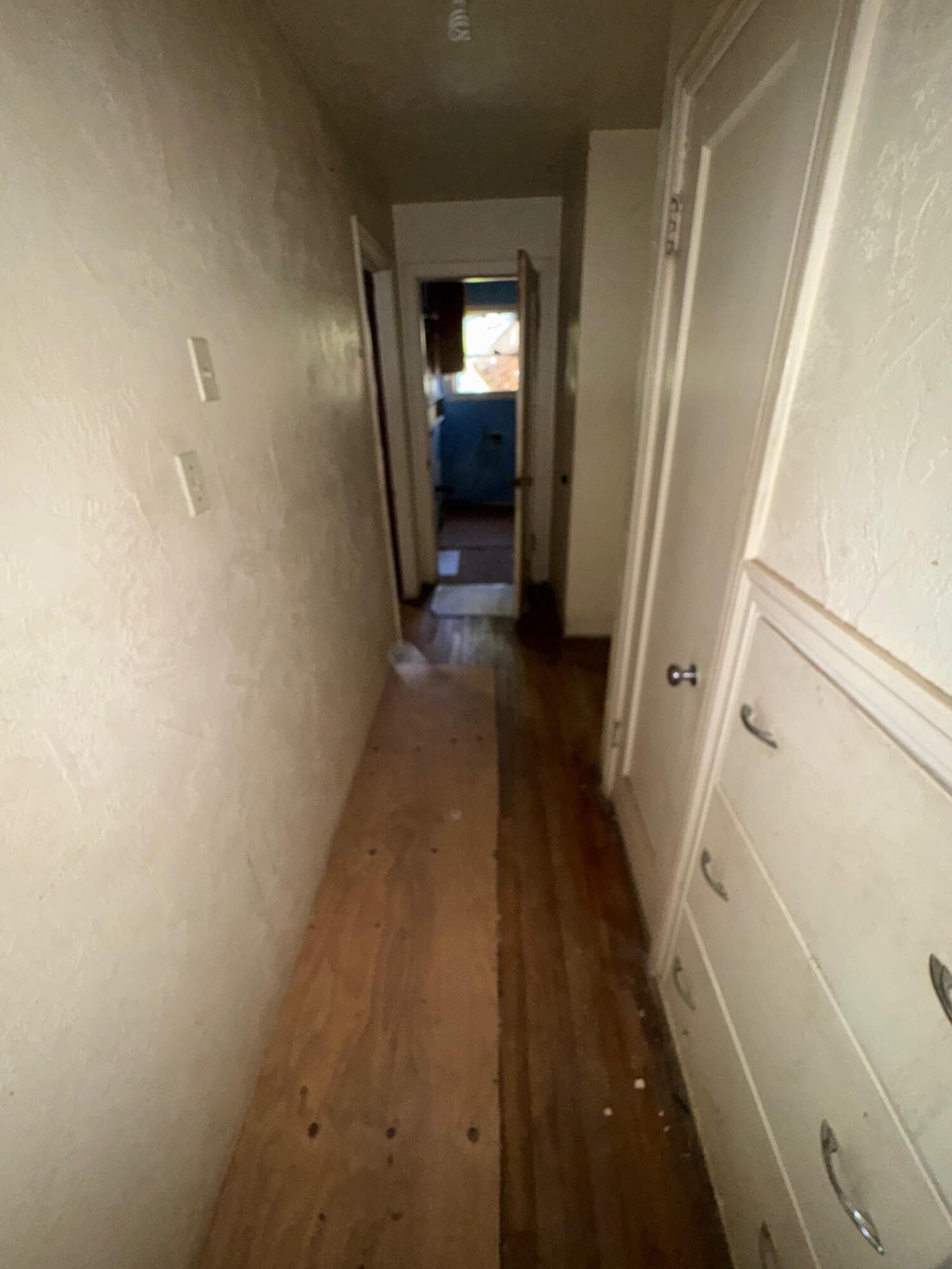 5211 East Bonnyview Road Redding, CA 96001 - Photo 7 of 19 unnamed (36)