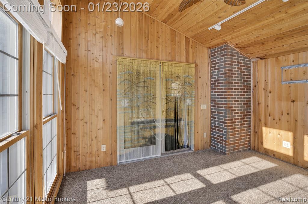 11452 Whitaker Road Fenton, MI 48430 - Photo 61 of 70 Gallery Image 61