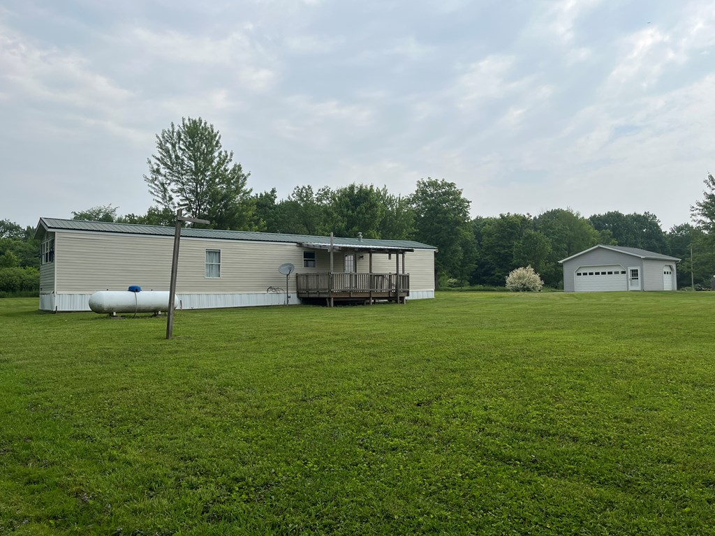 23701 Range Road Union City, PA 16438 - Photo 9 of 33 a view of a green field