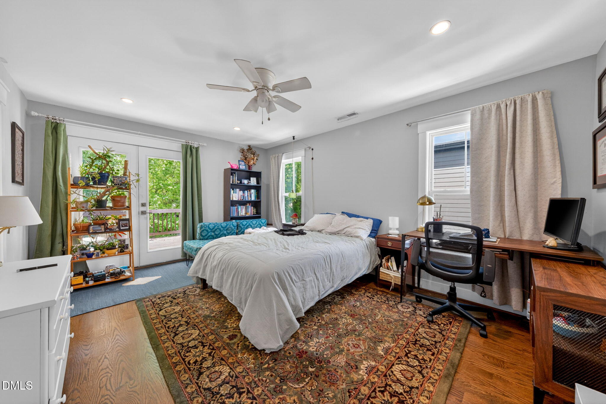 1110 South Blount Street Raleigh, NC 27601 - Photo 27 of 38 32-web-or-mls-1110 Blount St - 32