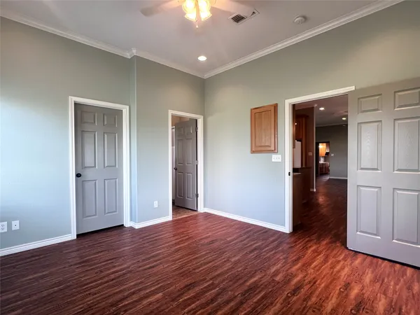$1,900 | 959 Ida Lane, Brenham, TX 77833
