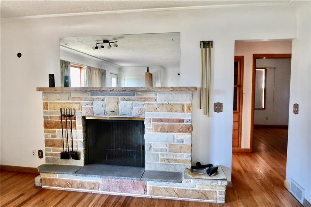 308 Meadowbrook Road Hermitage, PA 16148 - Photo 8 of 24 Gallery Image 8