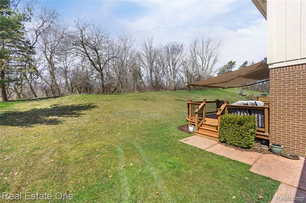 702 Ten Point Drive Rochester Hills, MI 48309 - Photo 31 of 34