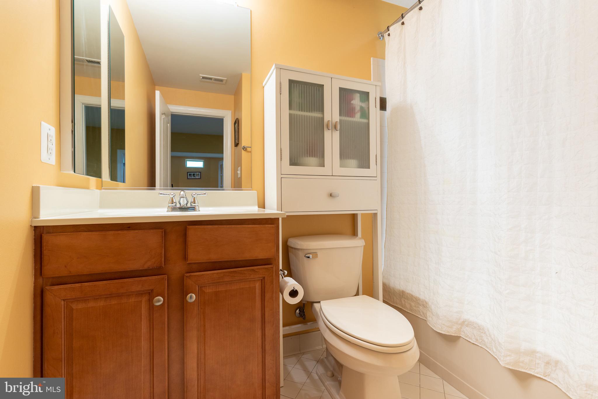 21701 West Offutt Road Poolesville, MD 20837 - Photo 11 of 75