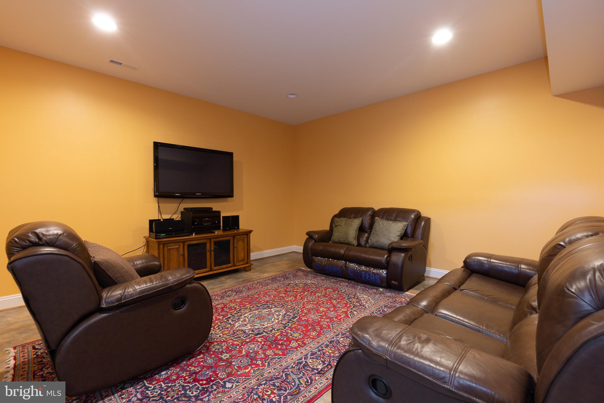21701 West Offutt Road Poolesville, MD 20837 - Photo 22 of 75