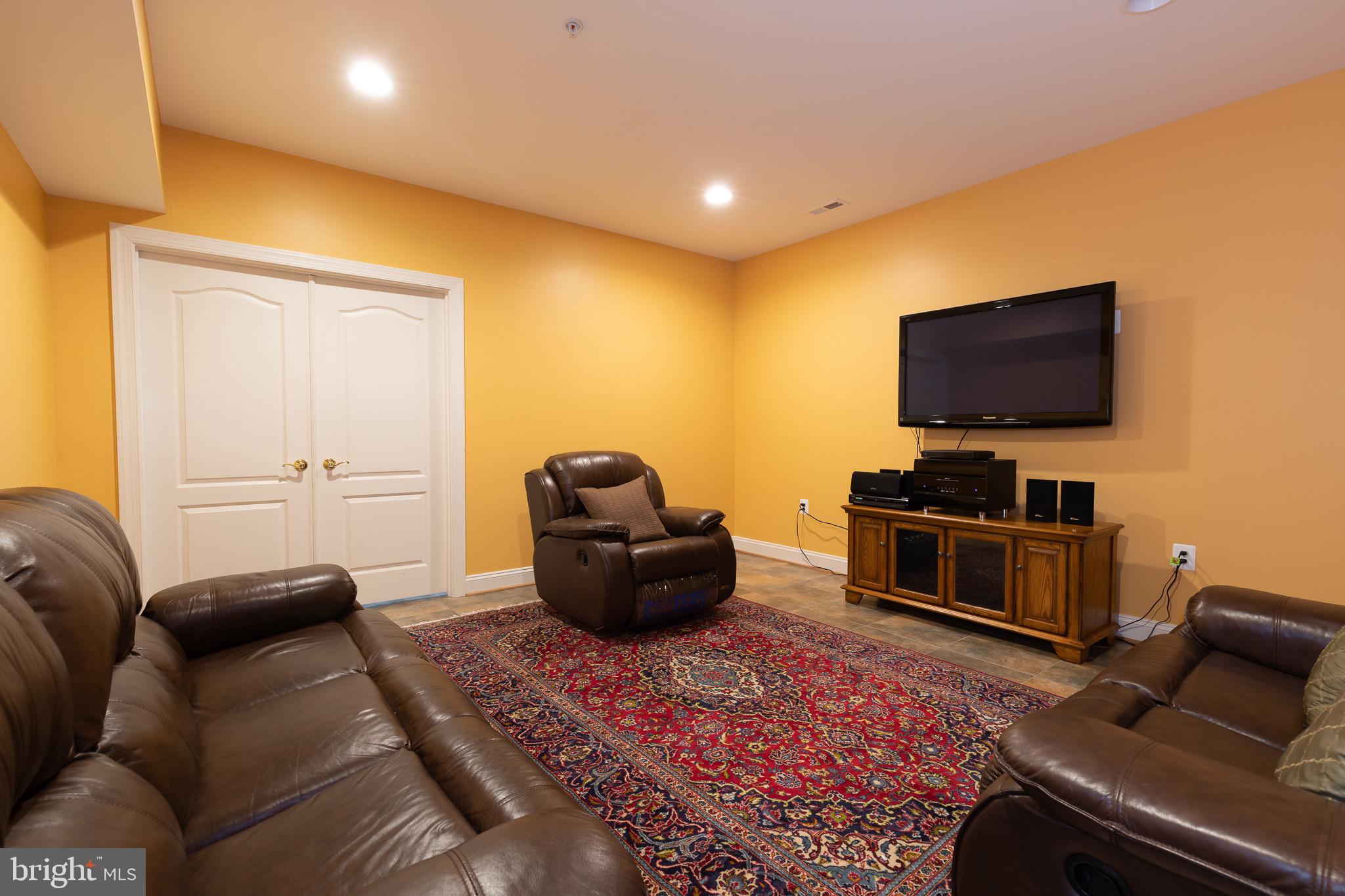 21701 West Offutt Road Poolesville, MD 20837 - Photo 23 of 75