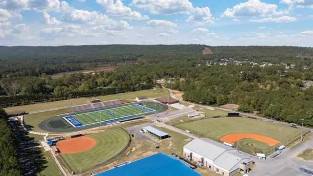a view of a tennis court