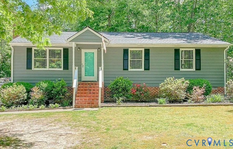 16203 Rowlett Road Chesterfield, VA 23838 - Photo 1 of 1 Ranch-style residence featuring grey siding, dark
