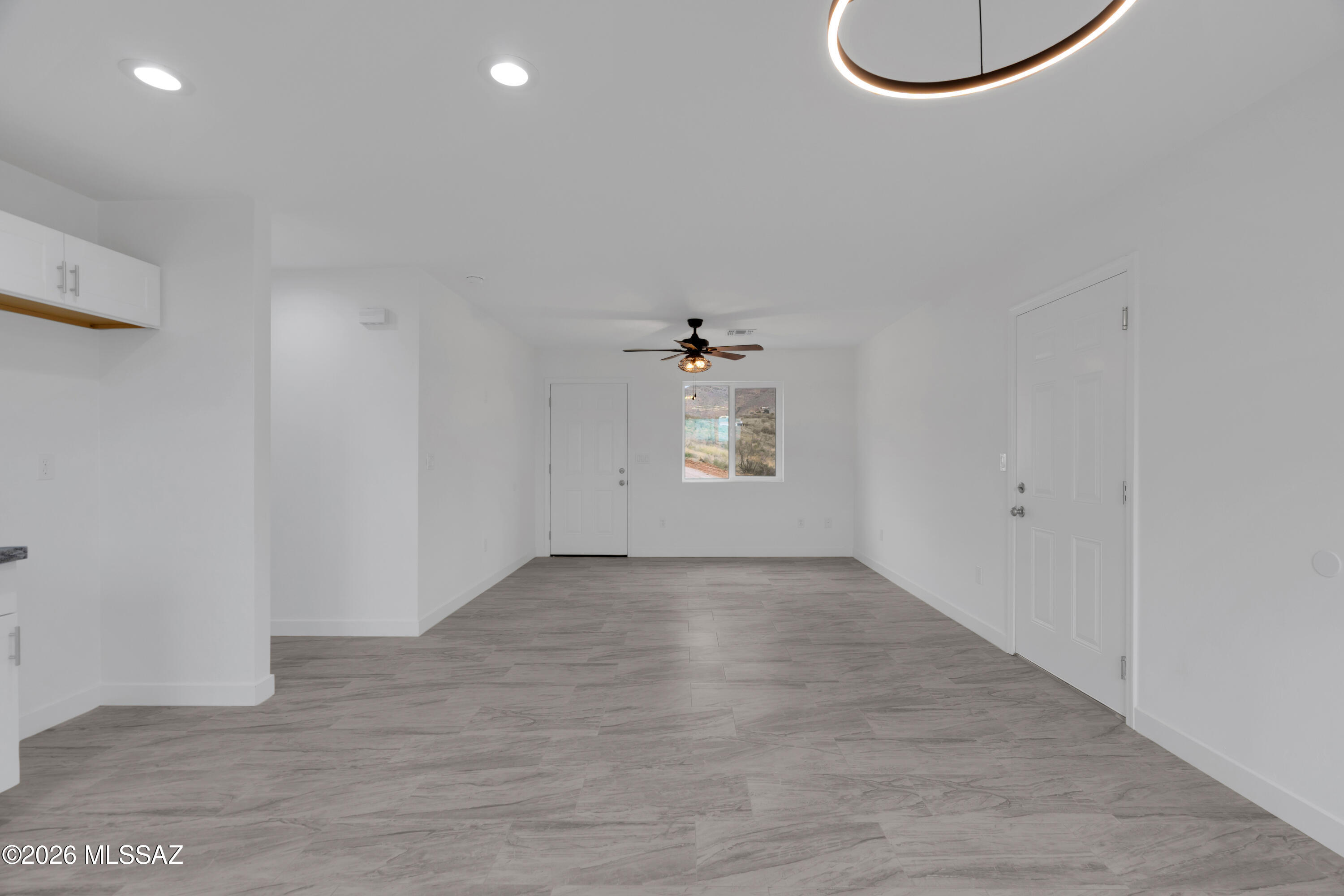 423 Rio Rico Drive Rio Rico, AZ 85648 - Photo 11 of 47 12-DSC09654