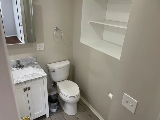 $2,200 | 83 Indianwood Drive, Thornton, IL 60476