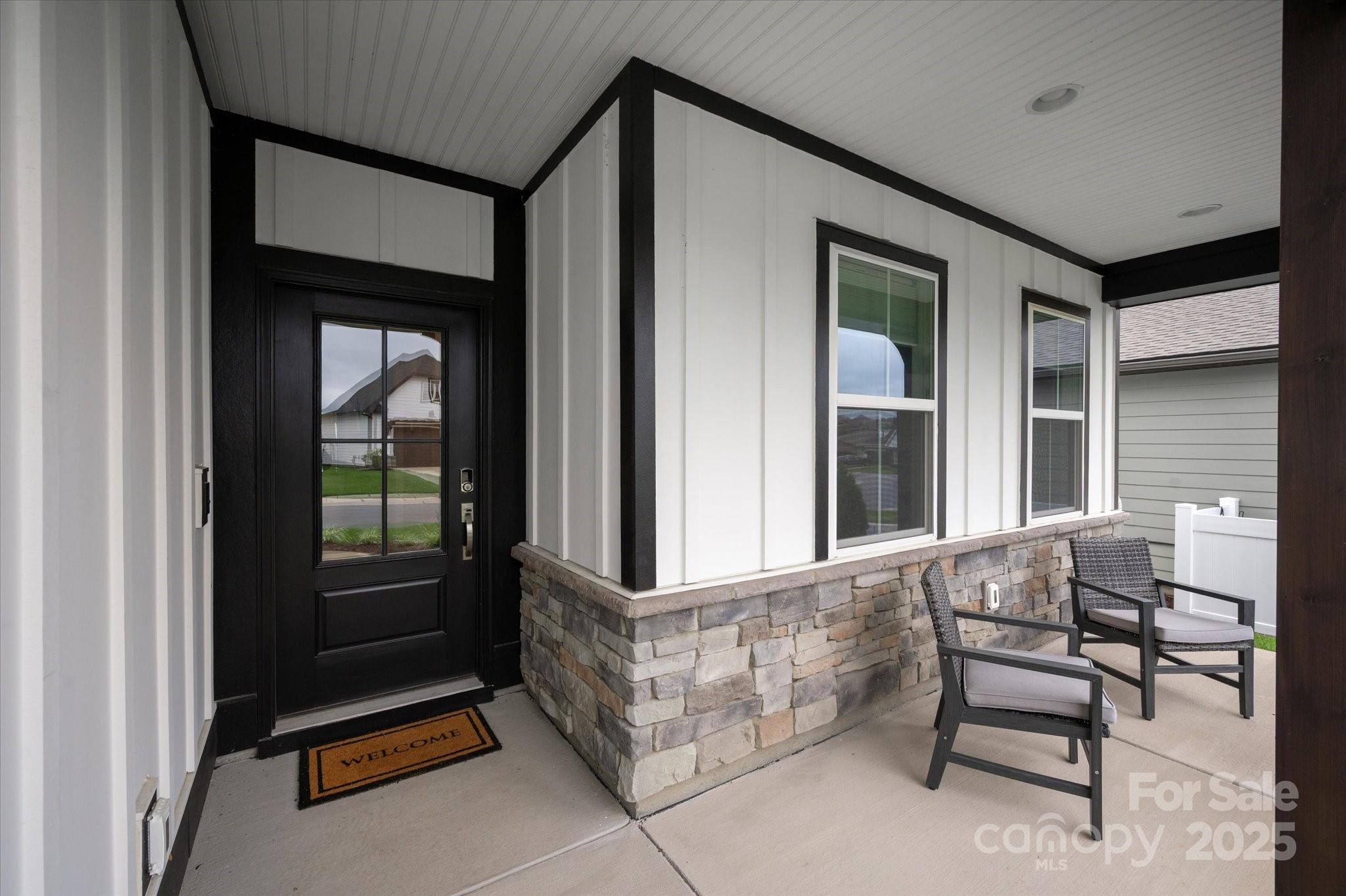 602 Compass Drive Denver, NC 28037 - Photo 2 of 26