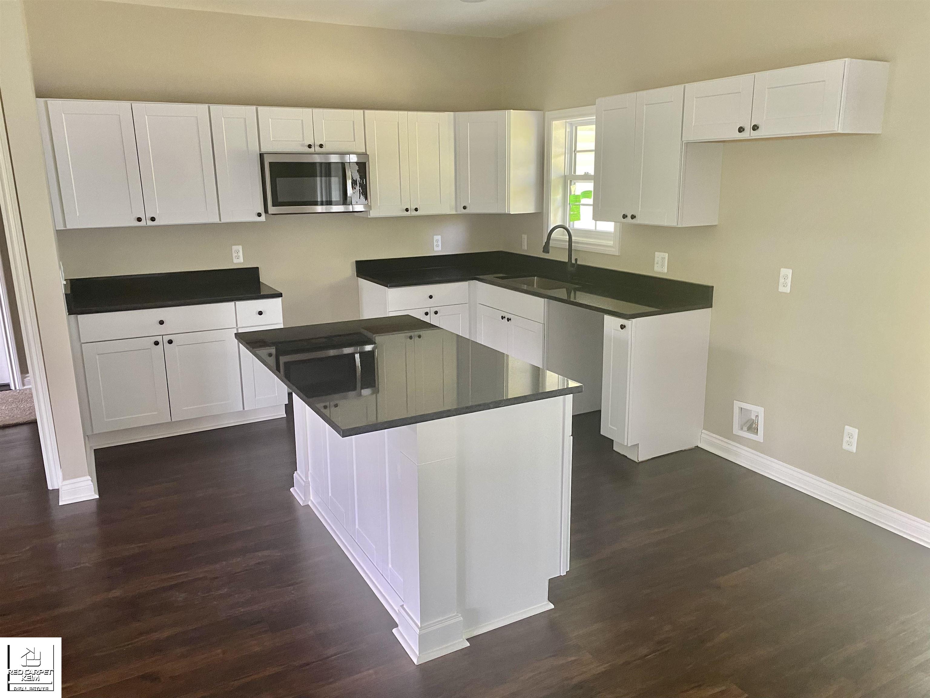 3801 Sutton Road Metamora, MI 48455 - Photo 3 of 28 50177531-657b2ccf-3075-42d6-9f2d-27832b13acad.JPG