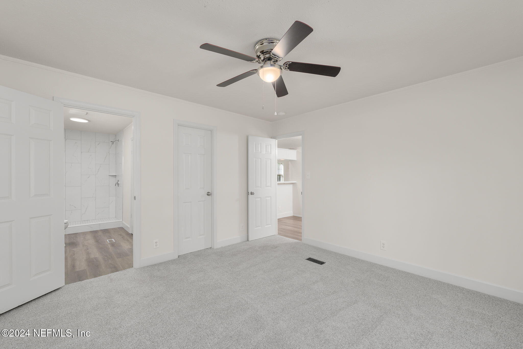 4526 Lambing Road Jacksonville, FL 32210 - Photo 14 of 32 4526_LR-21