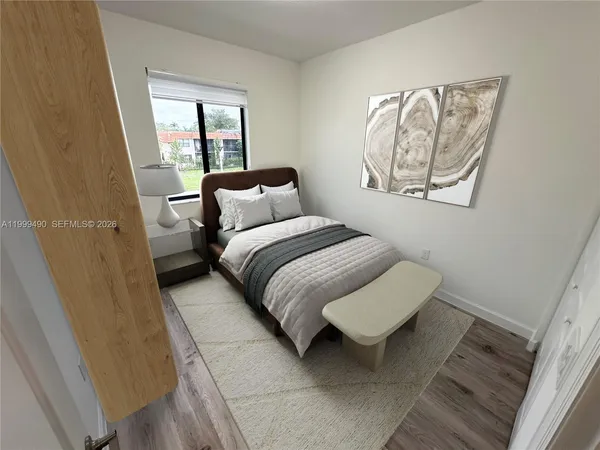 $3,000 | 949 Northeast 211th Street, Miami, FL 33179