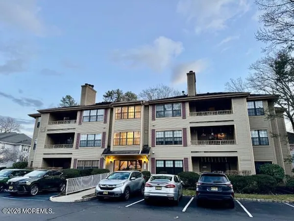 $2,350 | 2803 Ridgefield Court, Unit 2803, Helmetta, NJ 08828